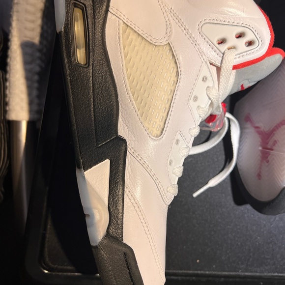 Nike Jordan’s V - Picture 13 of 16